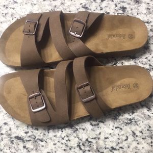 Bjorndal sandal sz 10 new